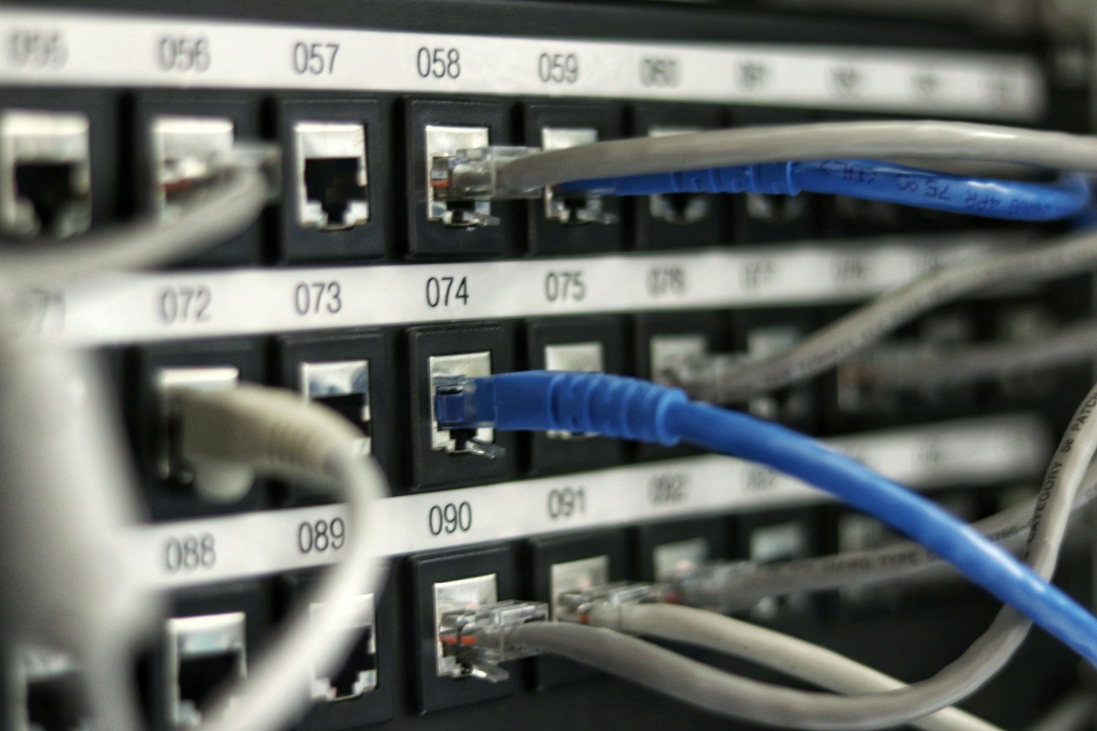 Wi‑Fi 7 vs. buena ingeniería: qué importa de verdad en una casa inteligente